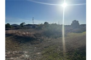 3104 Eric Avenue, Lehigh Acres, FL 33976 - MLS#226010264