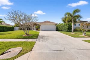1421 Bermuda Road, Marco Island, FL 34145 - MLS#226010268