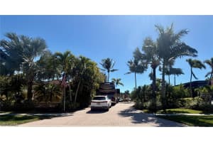 4869 Southern Breeze Drive, Naples, FL 34114 - MLS#226010279