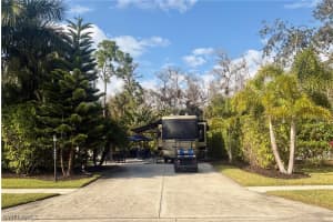 4403 Southern Breeze Drive, Naples, FL 34114 - MLS#226010281