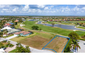 18090 Royal Tree Parkway, Naples, FL 34114 - MLS#226010291