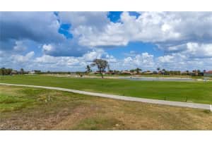 18090 Royal Tree Parkway, Naples, FL 34114 - MLS#226010291