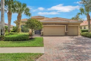 2118 Satsuma Ln, Naples
