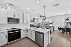 10813 Alvara Way, Bonita Springs, FL 34135 - MLS#226010313