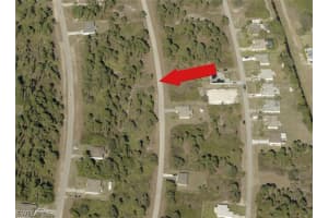 516 Cypress Avenue, Lehigh Acres, FL 33974 - MLS#226010320