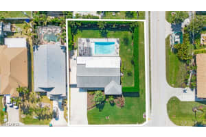 800 100th Avenue, Naples, FL 34108 - MLS#226010371