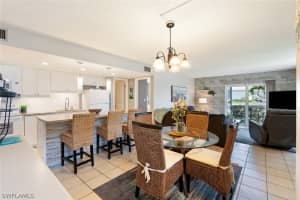 240 Palm Dr 48-1, Naples