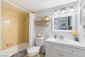 240 Palm Drive, Naples, FL 34112 - MLS#226010376