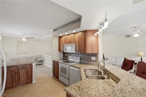 6887 Redbay Park Road, Naples, FL 34109 - MLS#226010468