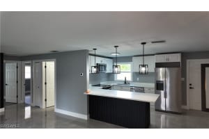 2430 Dixie Avenue, Punta Gorda, FL 33950 - MLS#226010495