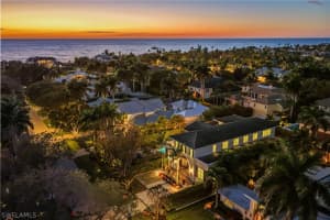 215 3rd Avenue, Naples, FL 34102 - MLS#226010516