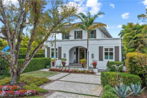 215 3rd Avenue, Naples, FL 34102 - MLS#226010516