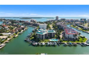 845 Collier Ct 505, Marco Island