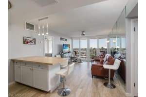 180 Seaview Court, Marco Island, FL 34145 - MLS#226010538