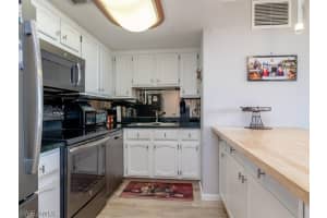 180 Seaview Court, Marco Island, FL 34145 - MLS#226010538