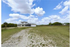 3341 SOUTH RD, North Fort Myers, FL 33917 - MLS#226010553