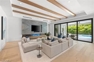 850 10th Street, Naples, FL 34102 - MLS#226010554