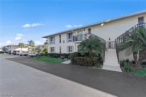 219 Palm Drive, Naples, FL 34112 - MLS#226010560