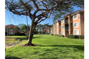 1275 Wildwood Lakes Boulevard, Naples, FL 34104 - MLS#226010588