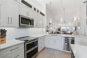 2386 Magnolia Avenue, Naples, FL 34112 - MLS#226010593