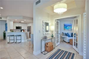 988 Egrets Run, Naples, FL 34108 - MLS#226010601