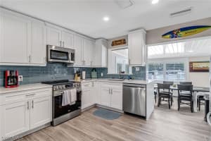 3470 Lakeview Drive, Naples, FL 34112 - MLS#226010604