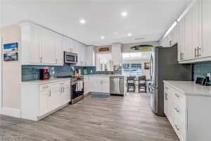 3470 Lakeview Drive, Naples, FL 34112 - MLS#226010604