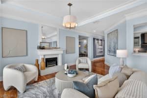 625 5th Avenue, Naples, FL 34102 - MLS#226010612