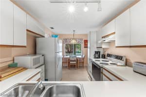 534 Augusta Boulevard, Naples, FL 34113 - MLS#226010620