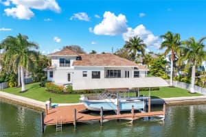 316 Waterleaf Court, Marco Island, FL 34145 - MLS#226010627