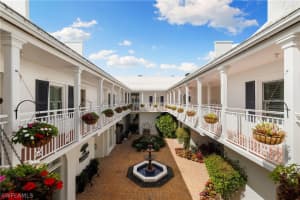 292 14th Avenue, Naples, FL 34102 - MLS#226010662