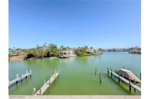 1910 Gulf Shore Boulevard, Naples, FL 34102 - MLS#226010684