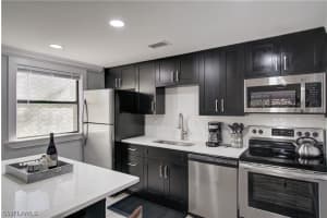 5322 Treetops Drive, Naples, FL 34113 - MLS#226010696