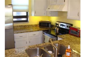 807 River Point Drive, Naples, FL 34102 - MLS#226010730