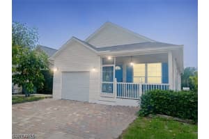 122 Leawood Cir, Naples