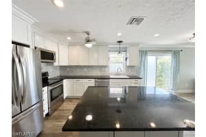 122 Leawood Circle, Naples, FL 34104 - MLS#226010732