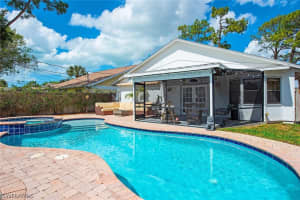 836 102nd Avenue, Naples, FL 34108 - MLS#226010765