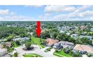 658 Soliel Drive, Naples, FL 34110 - MLS#226010776