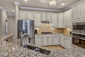 2898 Aviamar Circle, Naples, FL 34114 - MLS#226010804