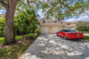 89 Silver Oaks Circle, Naples, FL 34119 - MLS#226010811
