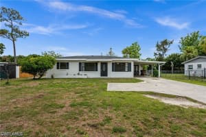 404 Leeland Heights Boulevard, Lehigh Acres, FL 33936 - MLS#226010825