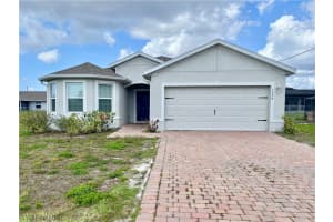 1009 11th Street, Cape Coral, FL 33909 - MLS#226010830