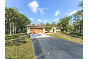 99 19th Street, Naples, FL 34120 - MLS#226010849