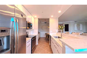 9529 Avellino Way, Naples, FL 34113 - MLS#226010855