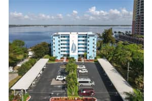 2711 1st Street, Fort Myers, FL 33916 - MLS#226010875