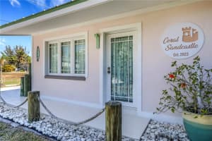 1290 Venetian Way, Naples, FL 34110 - MLS#226010892