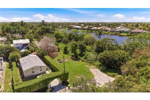 2332 Sunset Avenue, Naples, FL 34112 - MLS#226010910