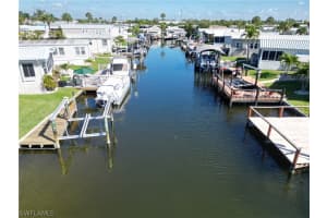 17621 Peppard Drive, Fort Myers Beach, FL 33931 - MLS#226010927