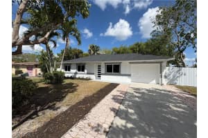 5285 Sw 19 Pl, Naples