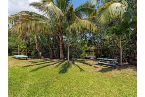 723 Glendale Avenue, Naples, FL 34110 - MLS#226010957